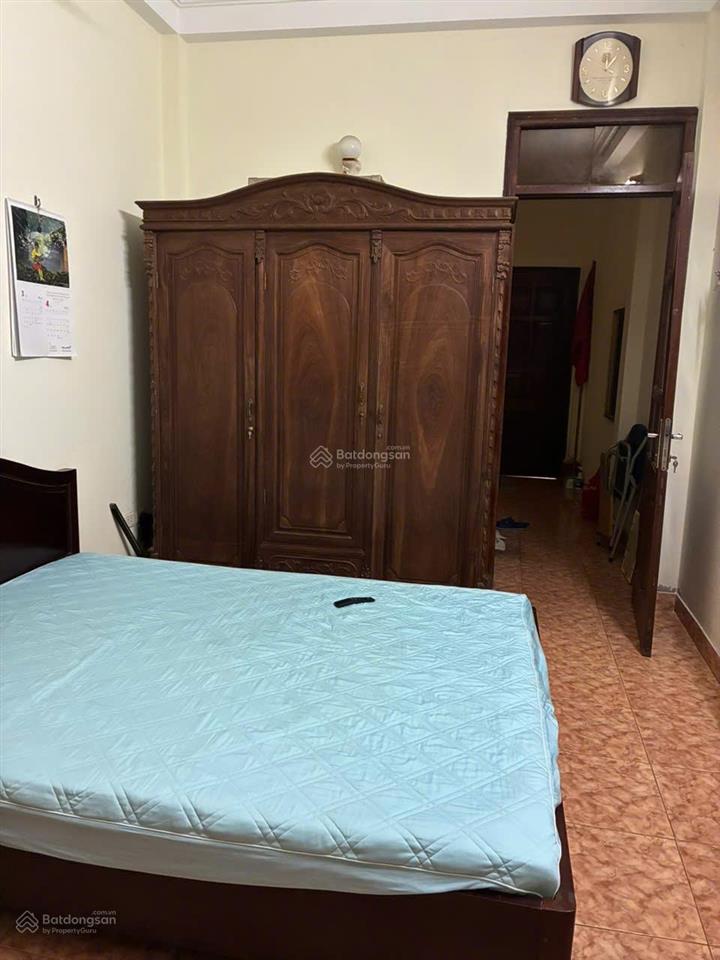 Bán nhà riêng 34.3m2, nhà xây 5 tầng kiên cố, mỗi tầng 1 phòng ngủ, 1 nhà vệ sinh, 1 phòng thờ