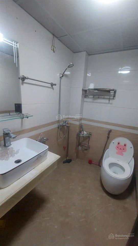 Chính chủ cần bán nhà trong ngõ chùa liên phái, phố bạch mai, đầu phố huế