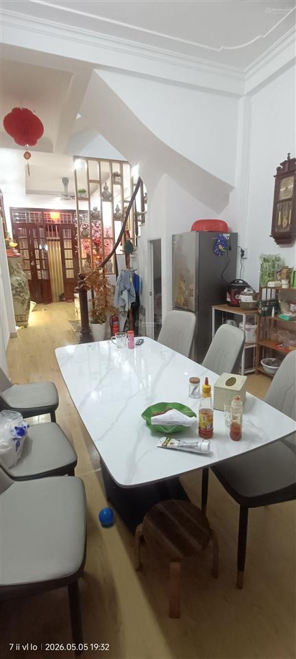 Chính chủ bán nhà mặt ngõ tô hoàng phố bạch mai ngay ngã tư phố huế, bạch mai. 45m2 x 5 tầng, sđcc