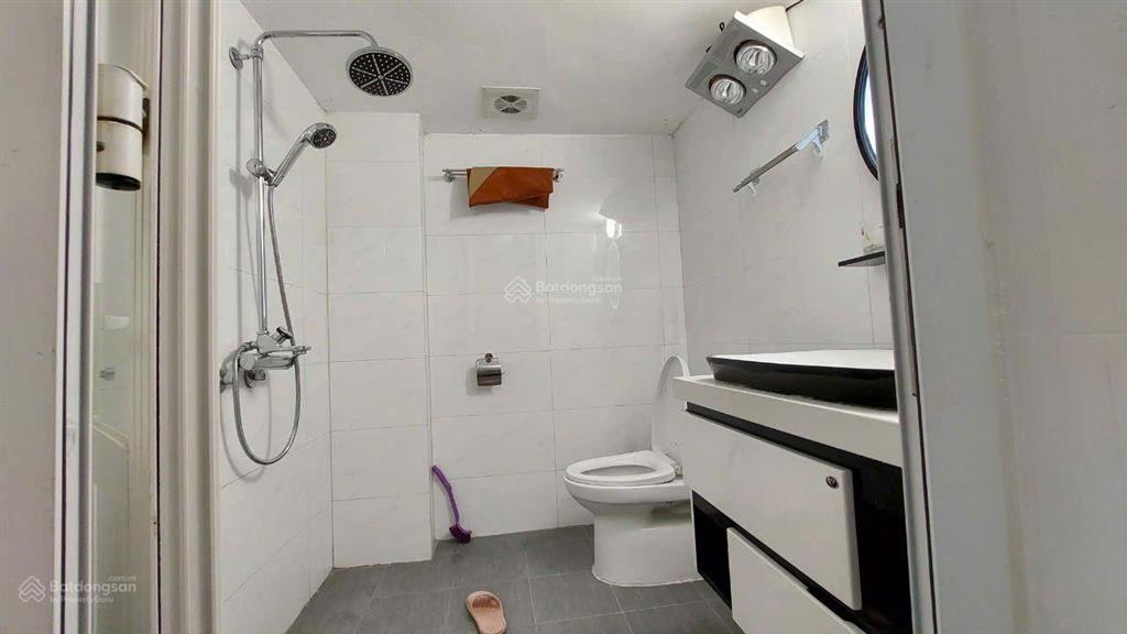 Chính chủ bán nhà mặt ngõ tô hoàng phố bạch mai ngay ngã tư phố huế, bạch mai. 45m2 x 5 tầng, sđcc