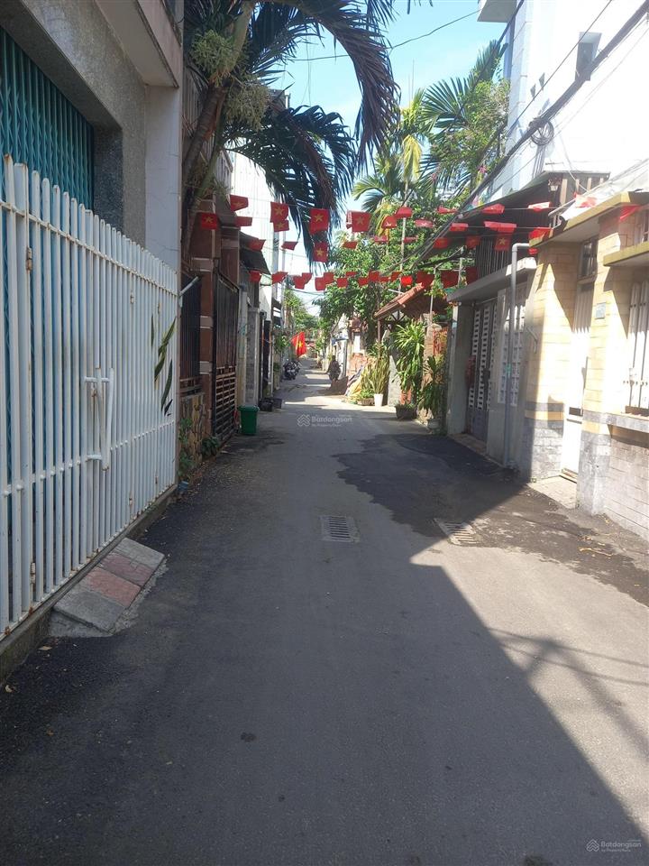 Cần bán gấp nhà 1 xẹt đinh tiên hoàng chỉ có 2,7 tỷ