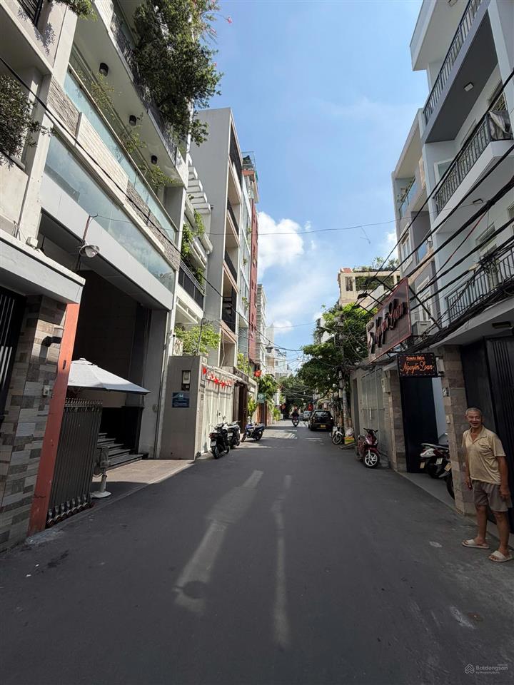 Cơ hội thuê nhà đẹp 400m2 giá tốt ngay trung tâm lê văn sỹ