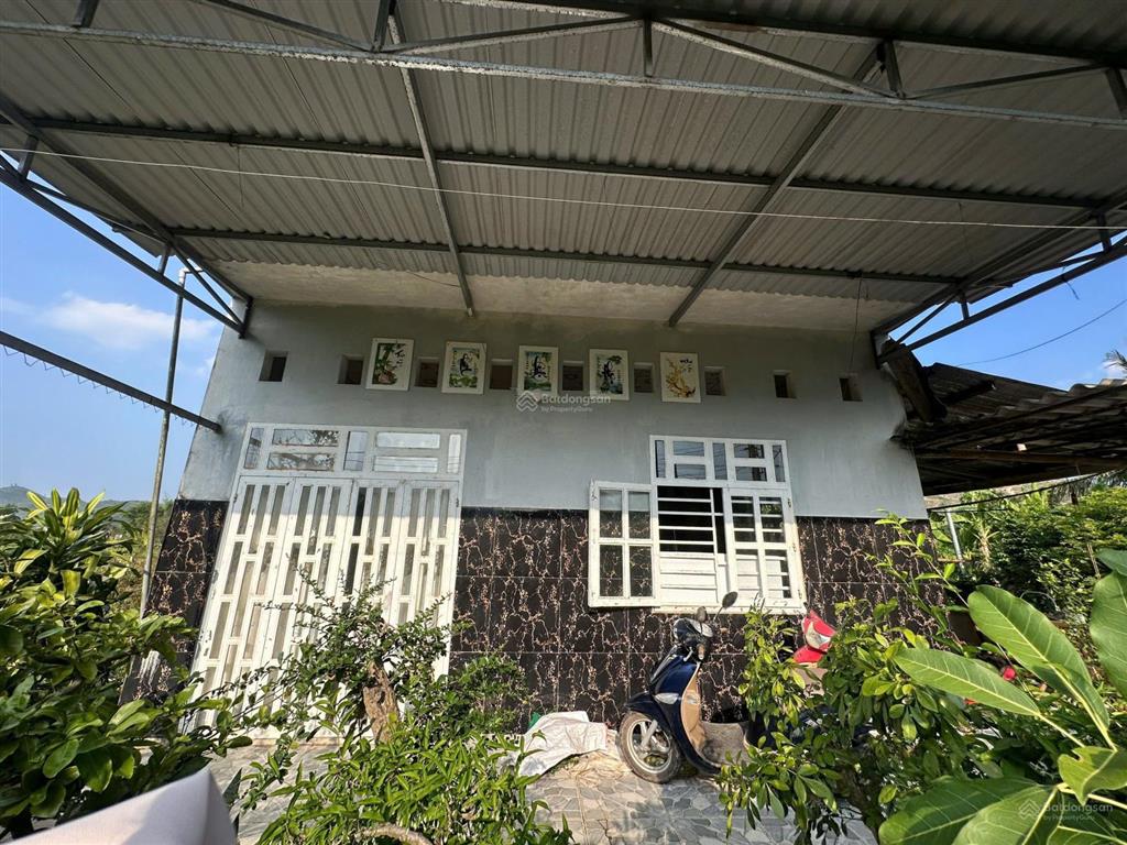 Ngộp bank cần sang lại nhà vườn tâm huyết đang ở gấp * giá 3 tỷ 1 (tl)