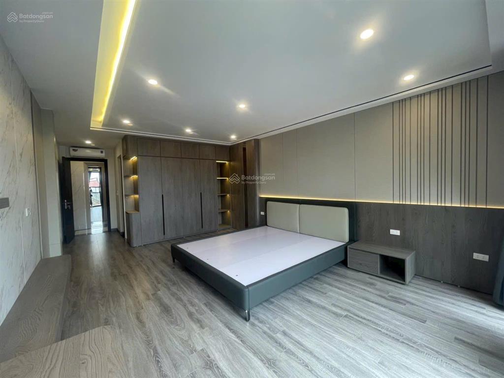 Nhà đẹp ngọc thuỵ long biên52m