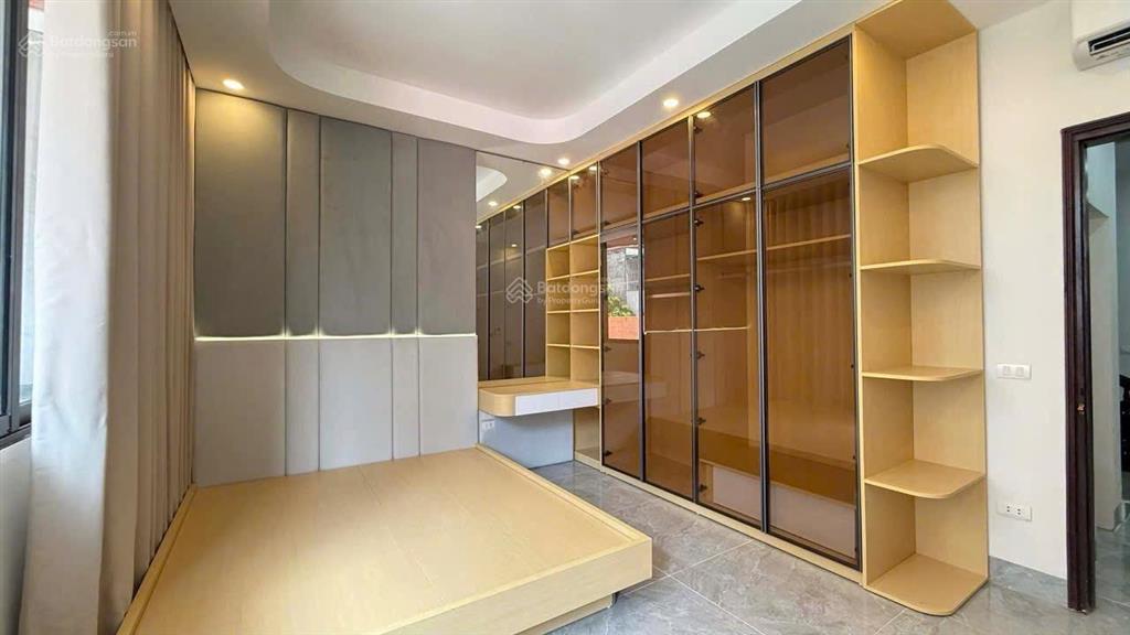 Bán nhà vũ đức thuận ô tô đỗ cửa thang máy 6 ngủ