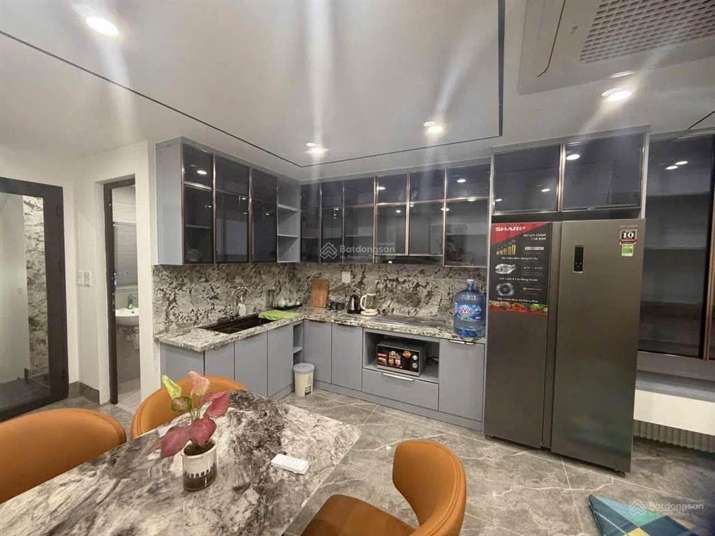 Mặt ngõ chính phố trạm 59m² 7 tầng thang máy kinh doanh nội thất đẹp