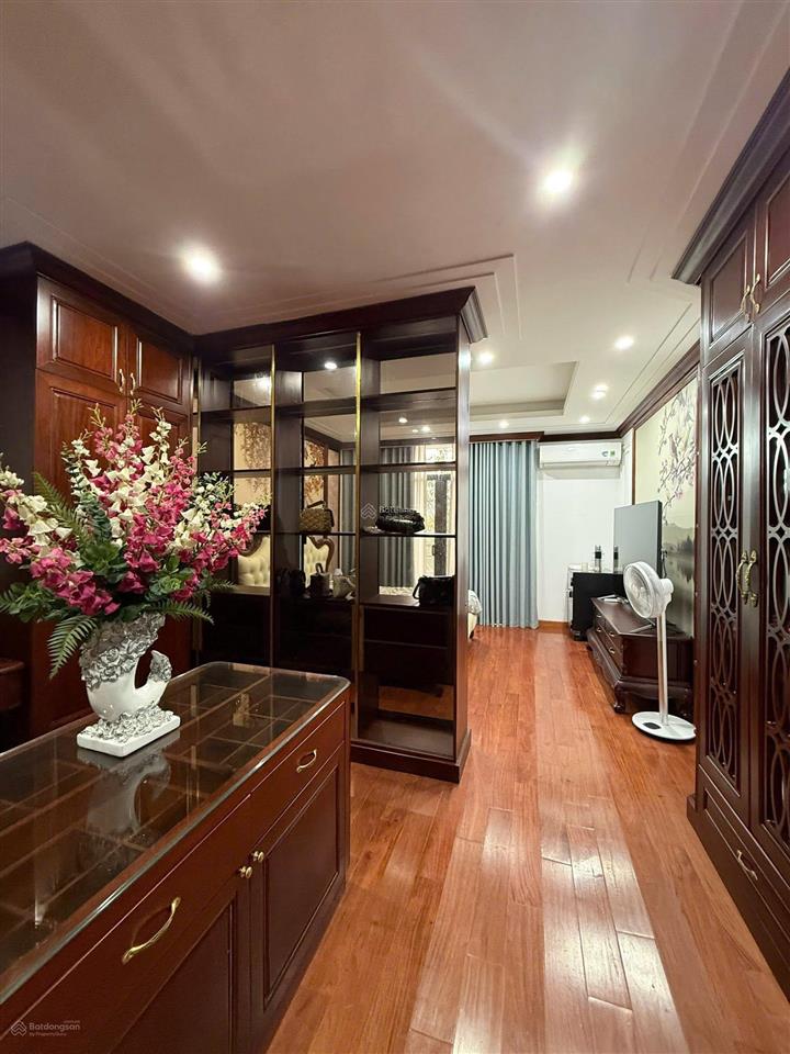 Shophouse bình minh garden đức giang, 81m² x 5t, thang máy, giá tốt