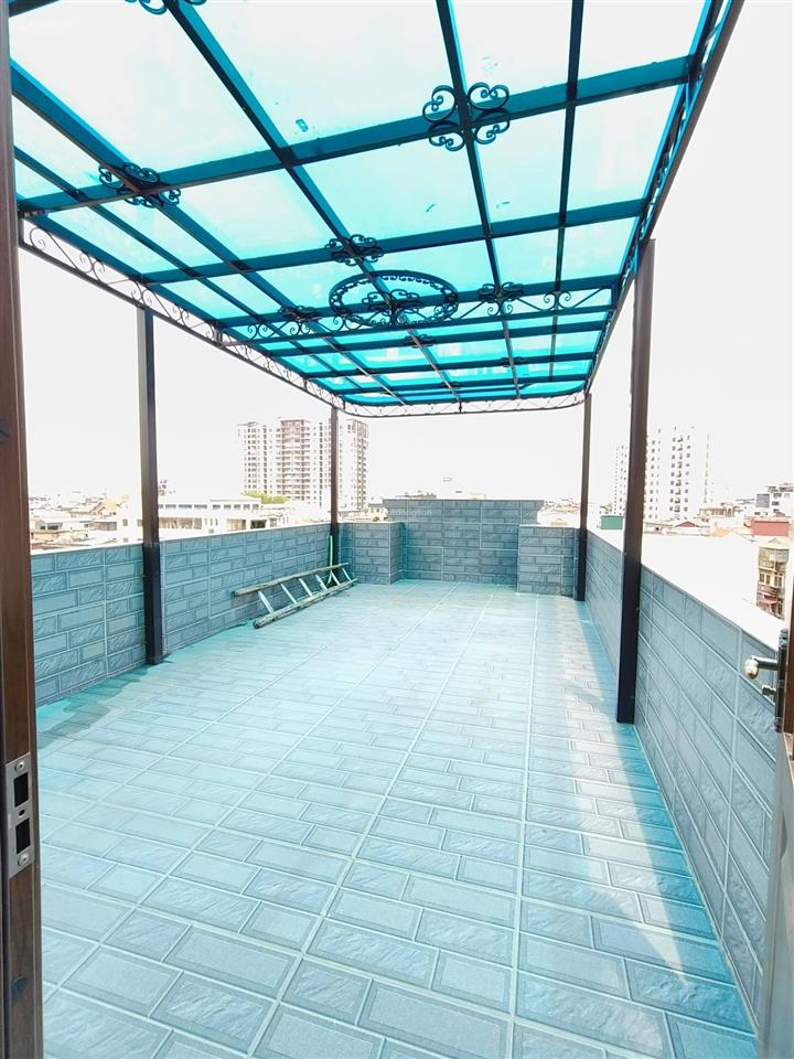 Mặt phố nguyễn văn cừ 62m x 7 tầng thang máy 2 mặt thoáng kinh doanh đỉnh