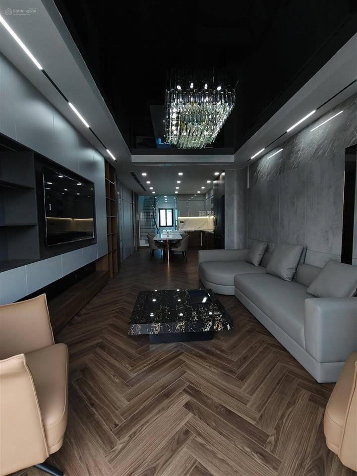Mặt phố nguyễn văn cừ 62m x 7 tầng thang máy 2 mặt thoáng kinh doanh đỉnh