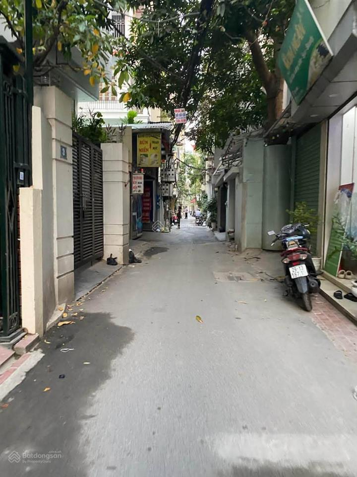 Trung tâm bồ đề diện tích tận 105m2 x 3t ô tô đỗ cửa gần hồ full tiện ích