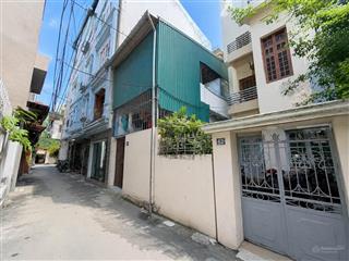 Trung tâm bồ đề diện tích tận 105m2 x 3t ô tô đỗ cửa gần hồ full tiện ích