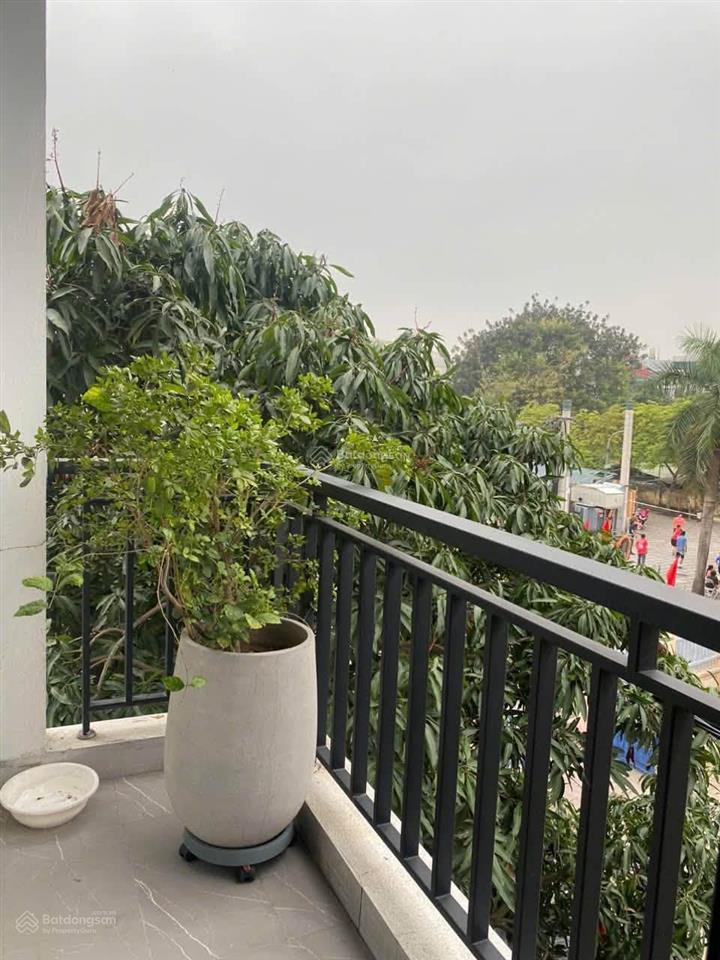 Siêu phẩm phố ngọc lâm  81/85m x 5t  gara 4 ô tô  thang máy  full nội thất cao cấp