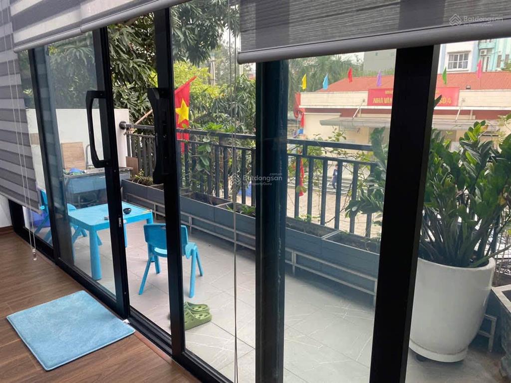 Siêu phẩm phố ngọc lâm  81/85m x 5t  gara 4 ô tô  thang máy  full nội thất cao cấp