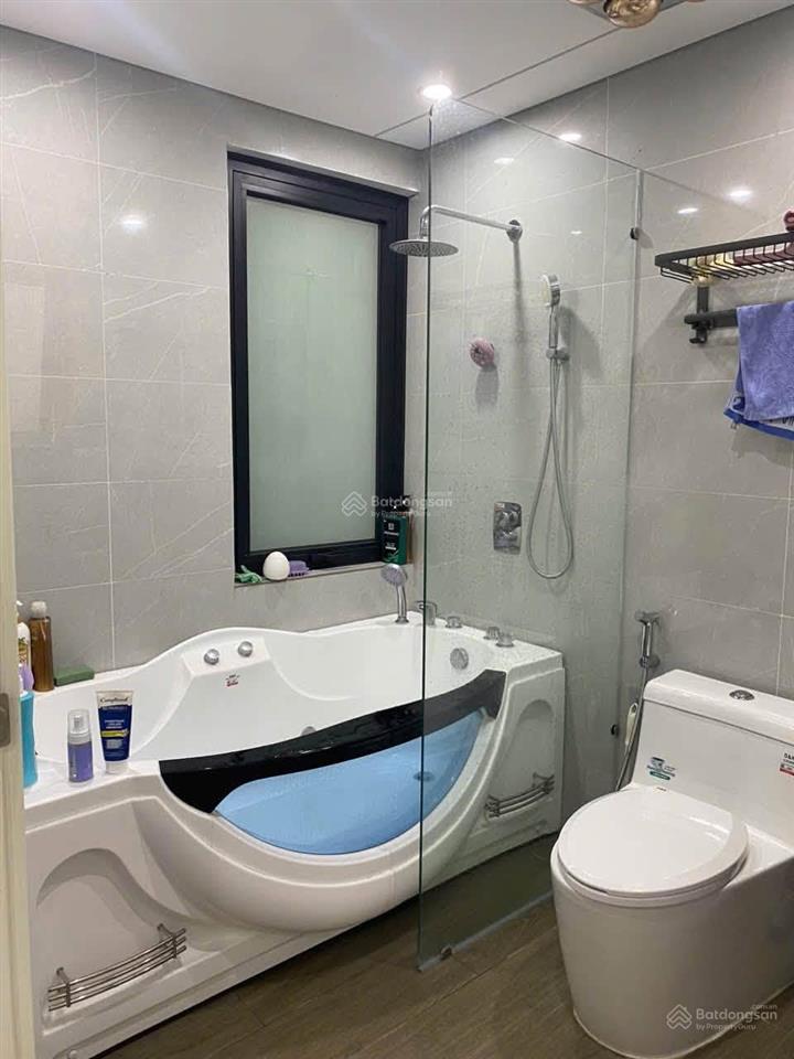 Siêu phẩm phố ngọc lâm  81/85m x 5t  gara 4 ô tô  thang máy  full nội thất cao cấp