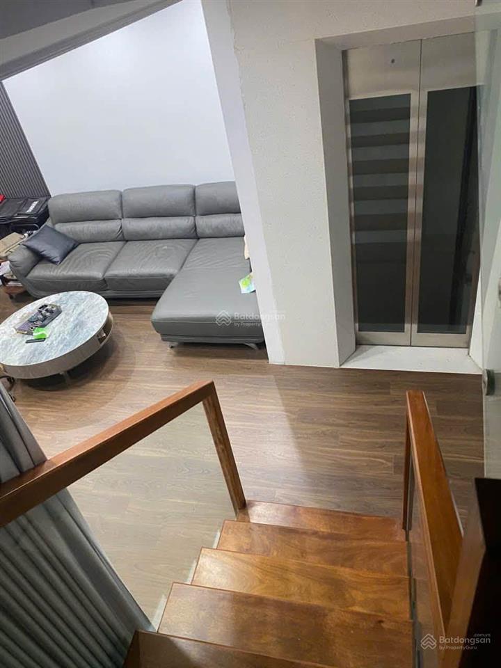 Siêu phẩm phố ngọc lâm  81/85m x 5t  gara 4 ô tô  thang máy  full nội thất cao cấp