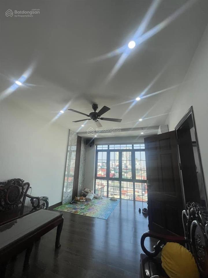 Mặt phố mặt hồ bồ đề 90m x 7t, tm lô góc kinh doanh, giá mềm
