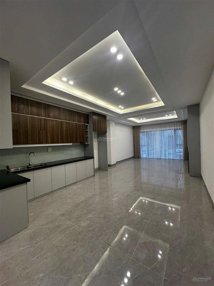 Nhà rộng  đẹp nguyễn sơn 80m2x7t, thang máy gara ô tô, full nội thất, giá tốt