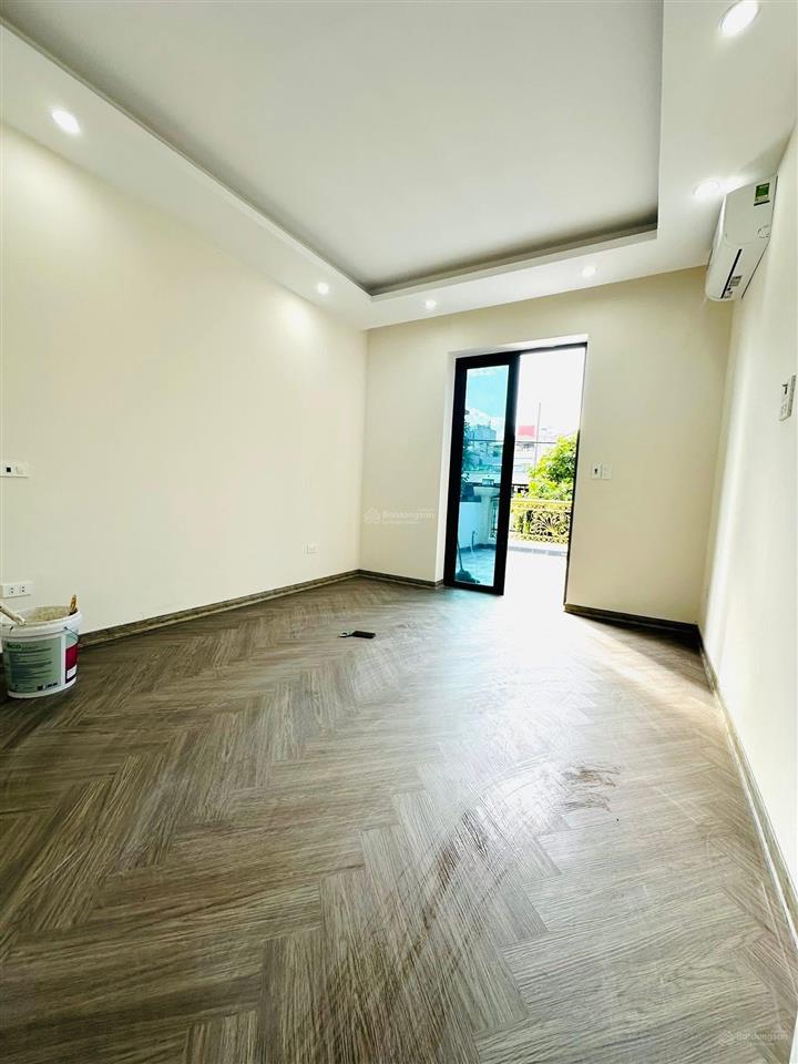 Phân lô ngô gia tự 72x4t, thang máy, ô tô tránh, 2 thoáng trước sau, nhà đẹp, giá tốt 13,5 tỷ.