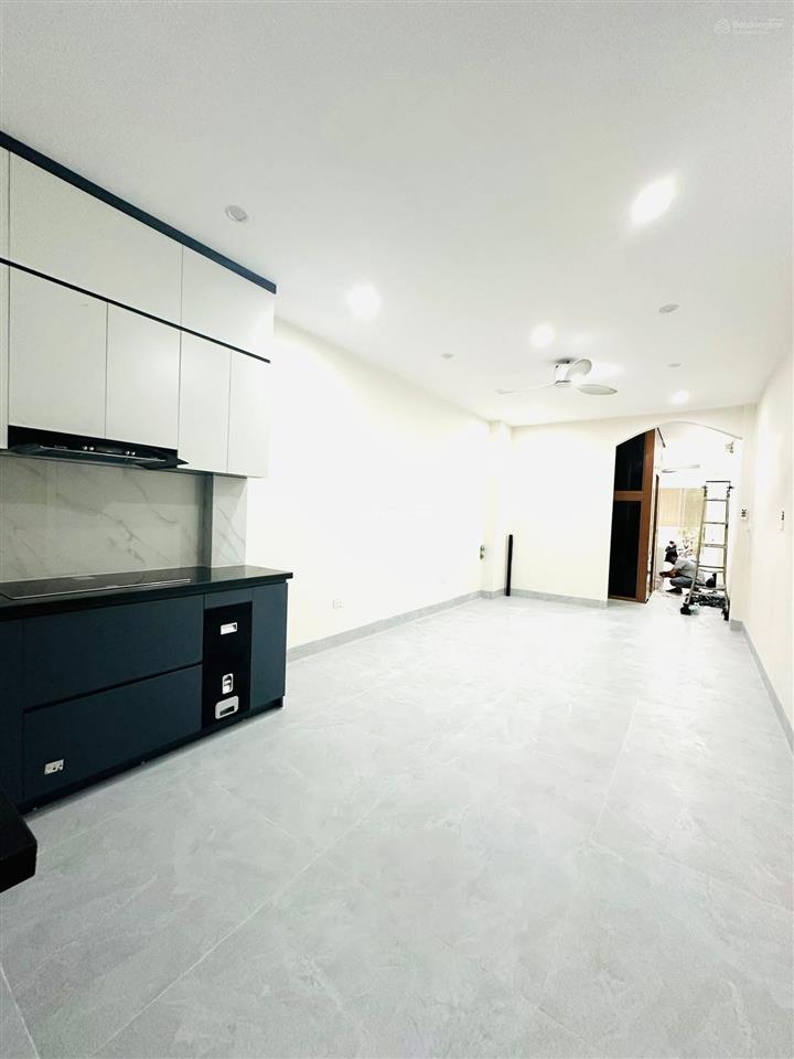 Phân lô ngô gia tự 72x4t, thang máy, ô tô tránh, 2 thoáng trước sau, nhà đẹp, giá tốt 13,5 tỷ.