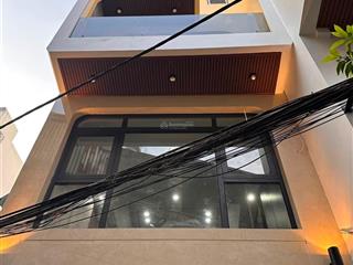 Hiếm có khó tìm nguyễn văn cừ long biên 90m2 6 t, thang máy, nội thất đẹp chỉ 19,5 tỷ