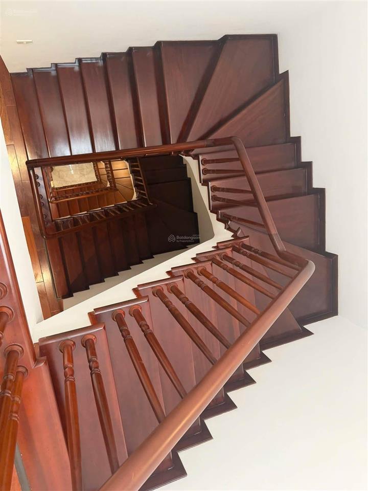 Siêu phẩm ô cách 135m, 5t, tm, mt 8,6m, nt tiền tỷ, ô tô tránh đẹp mê mẩn 25,5 tỷ!