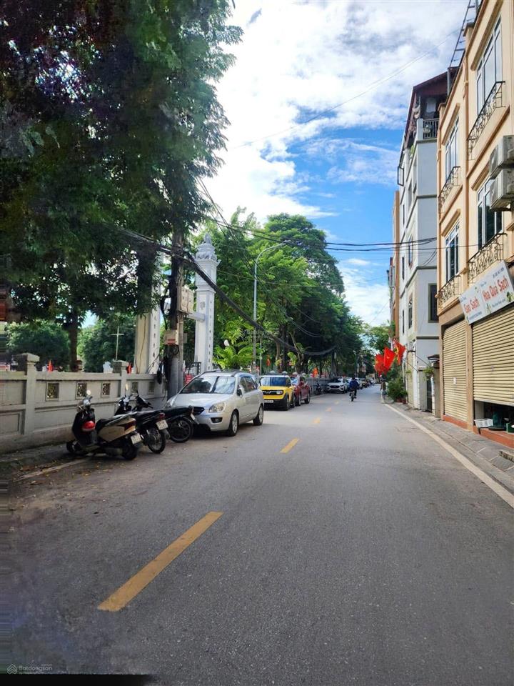 Siêu phẩm hoa lâm 50m 8 tầng thang máy full nội thất gara 2 ô tô chỉ 12,5 tỷ!