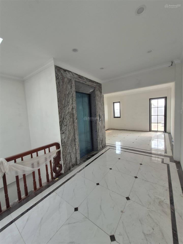 Đặng vũ hỷ lb 78m, 7 tầng tm nhập khẩu, nhà mới vỉa hè, ô tô tránh, kinh doanh 23,5 tỷ!