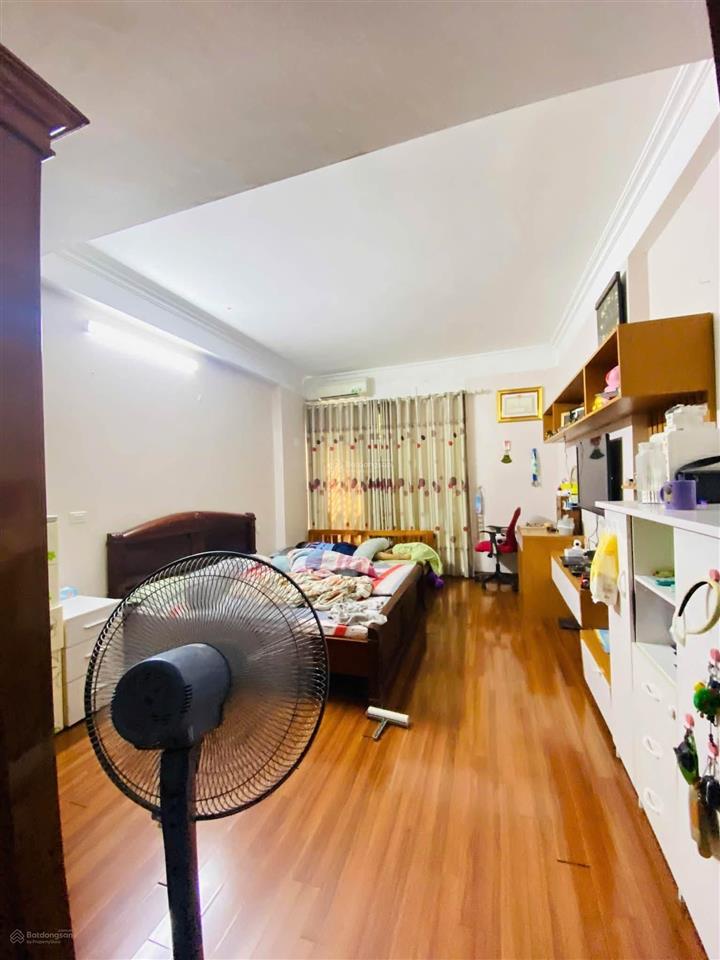 Bán nhà mặt phố nam đuống 48m, 5 tầng, hè rộng kinh doanh sầm uất chỉ 12.7 tỷ.
