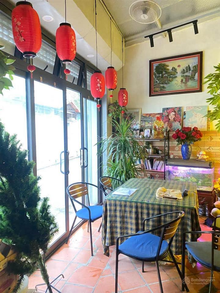 Bán nhà phân lô cổ linh tứ đình 105m, 3t, ô tô tránh, vỉa hè, kinh doanh giá 27,5 tỷ!