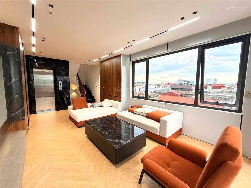 Bán nhà đầu phố phúc lợi 45m, lô góc, 7 tầng thang máy, gara ô tô, full nội thất chỉ 8,8 tỷ!