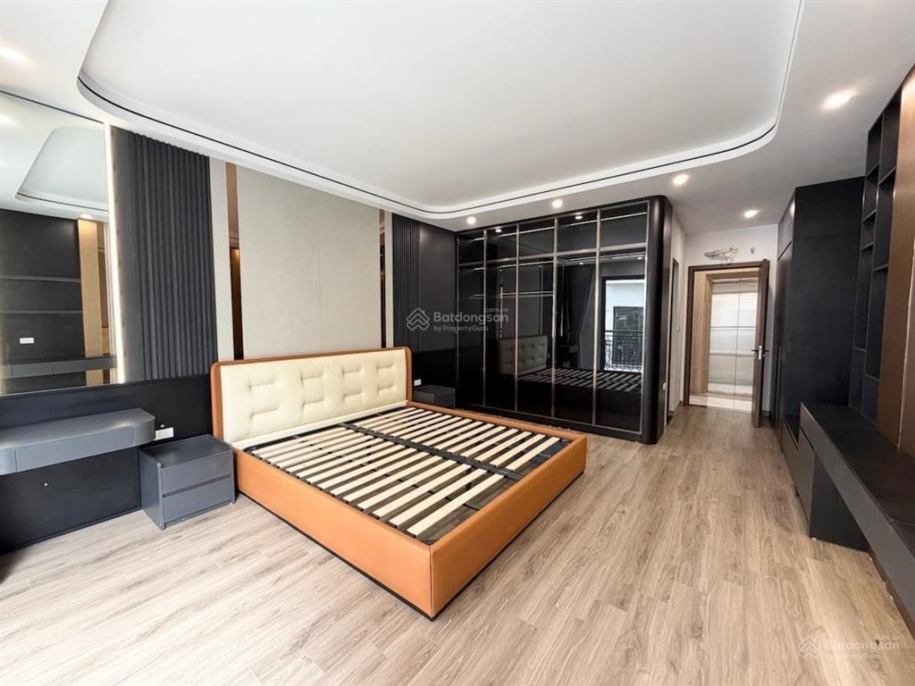Hot! nhà mới phúc lợi 62m x 6 tầng thang máy full nội thất sang trọng chỉ 9 tỷ!