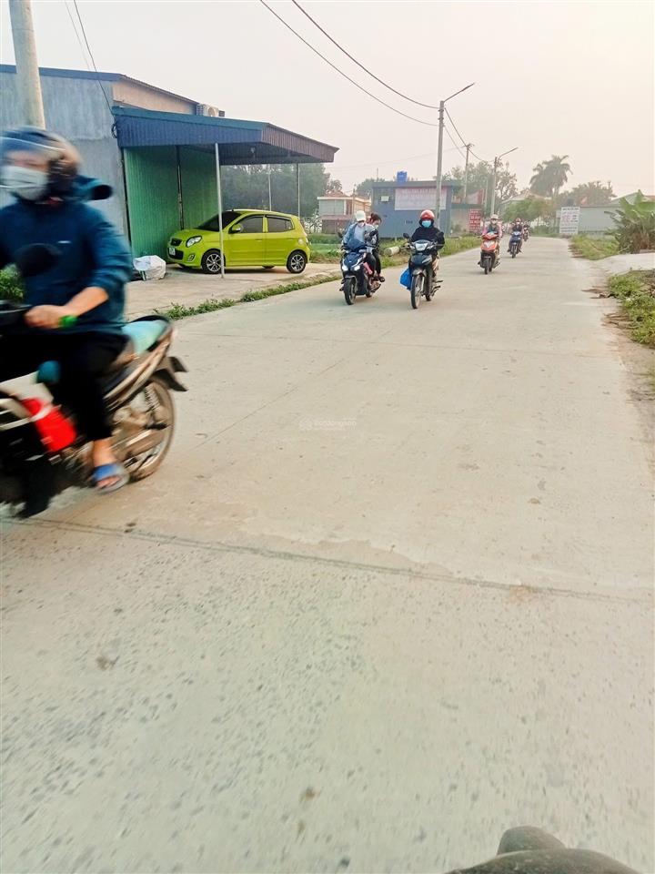 Bán đất tại trục cây xăng vành đai khánh nhạc đi yên khánh a, giá cực chất 2,6 tỷ, 102,5 m2