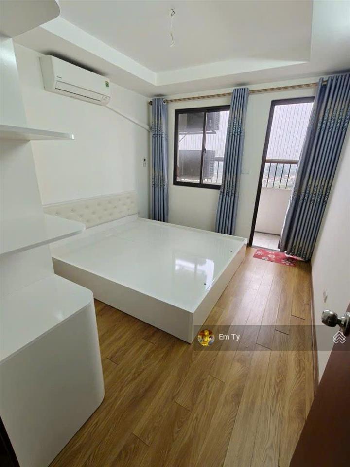 Chính chủ bán chung cư cao cấp yên nghĩacăn góc thoángveiw toàn hà đôngtầng thấpdt70m2giá 4tỷ2