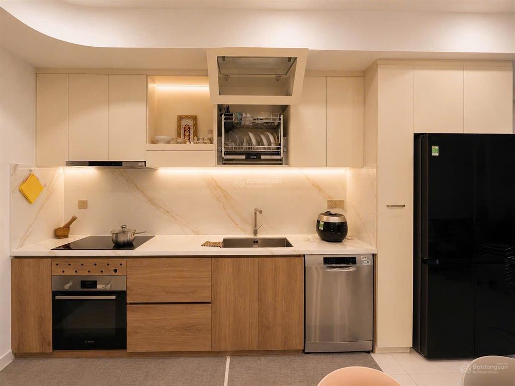 Cho thuê cc the view riviera point, 91m2, 20 triệu vnd, 2pn, 2wc, hàng hot  0989 920 ***