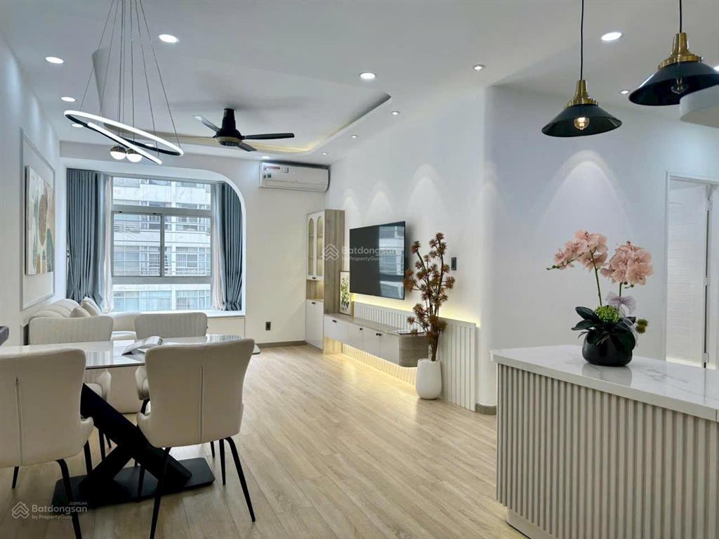 Cho thuê cc sky garden 3, 71m2, 15 triệu vnd, 2pn, 2vs tại quận 7, hồ chí minh