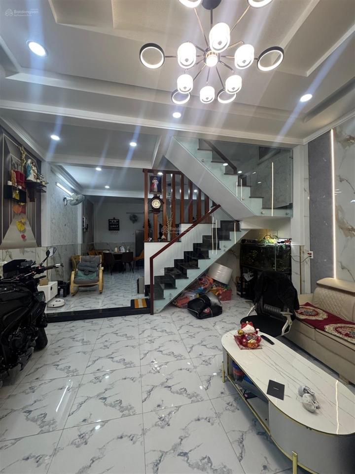 Bán nhà mặt tiền 5m, 61m2, 2 tầng, đường số 44, gò vấp, ngang 5 nở hậu 5.36m, giá 6.x tỷ