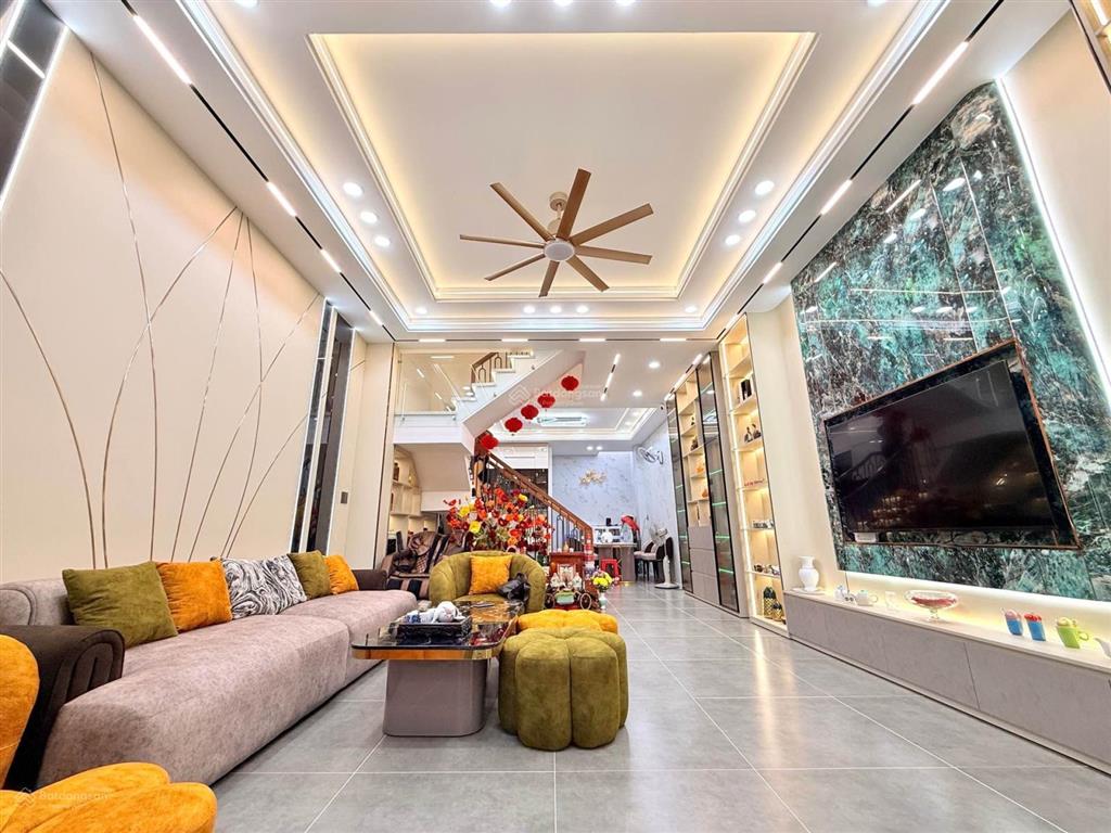 Bán nhà mặt tiền 8m, 75m2, 5 tầng, phạm văn chiêu, gò vấp, doanh thu 30tr/ tháng giá 9 tỷ nhỉnh