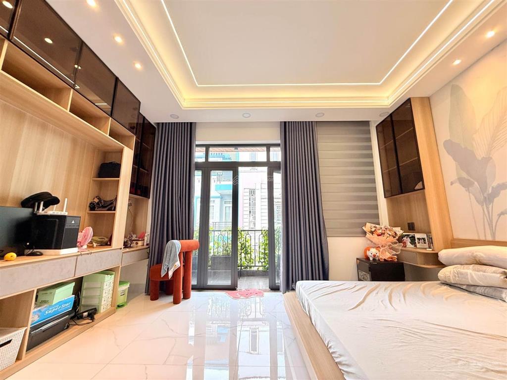 Bán nhà mặt tiền 8m, 75m2, 5 tầng, phạm văn chiêu, gò vấp, doanh thu 30tr/ tháng giá 9 tỷ nhỉnh