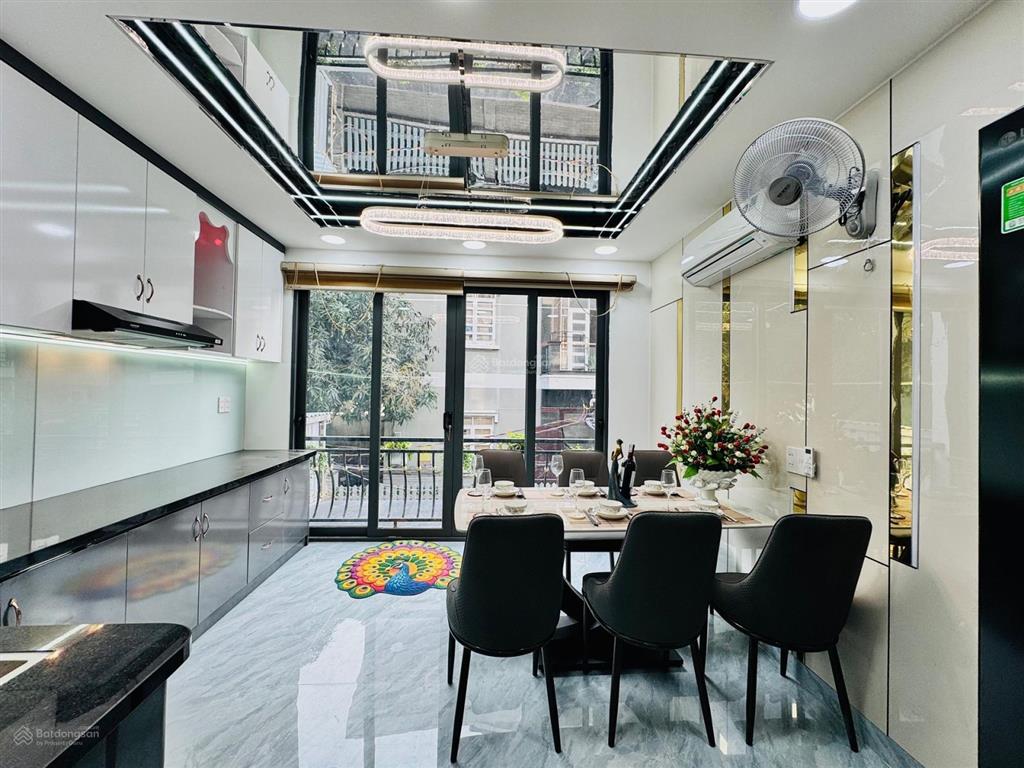 Bán nhà riêng, quang trung, an hội tây, 60m2, 5 tầng, có thang máy, full nội thất, giá 8.x tỷ