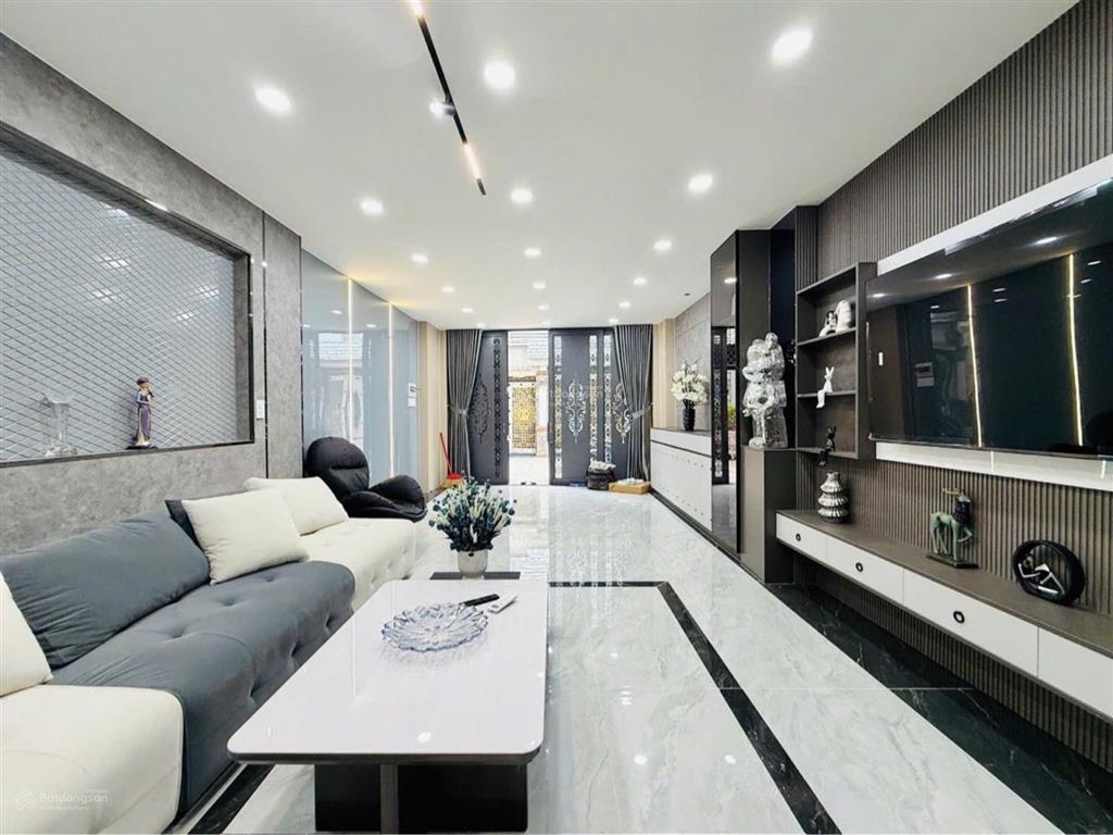 Bán nhà mặt tiền 7m, đường số 59, an hội tây, 44m2, 6 tầng, thang máy, full nội thất, 9.x tỷ