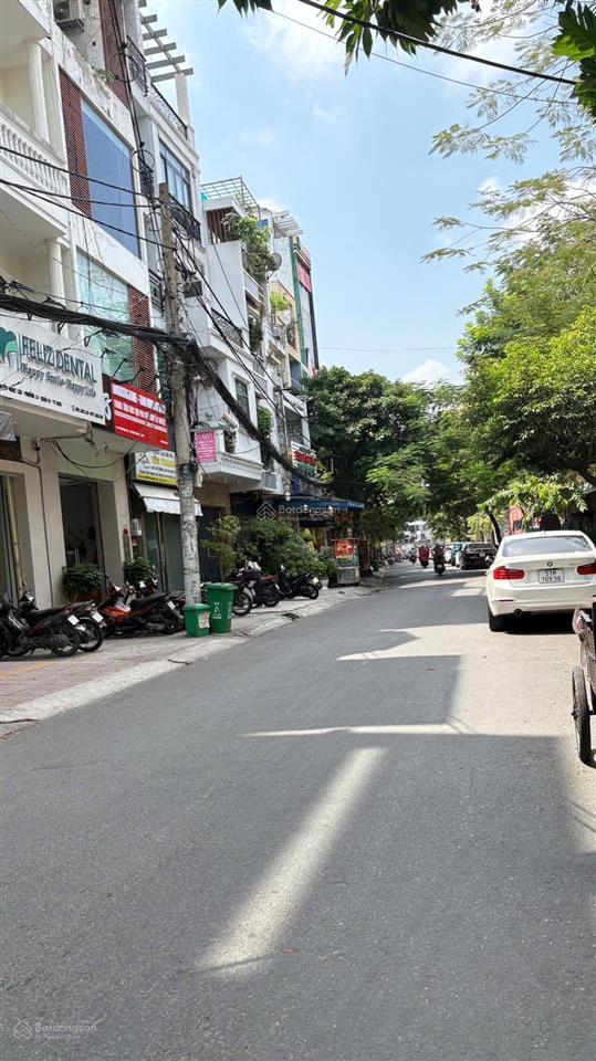 Nhà đẹp trung tâm quận 10  hẻm ô tô tải  5 tầng  giá nhỉnh 9 tỷ