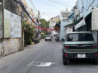 Bán nhà quận 10 hxh thông ra đường cmt8  4pn  diện tích 4.2 x 13.5m