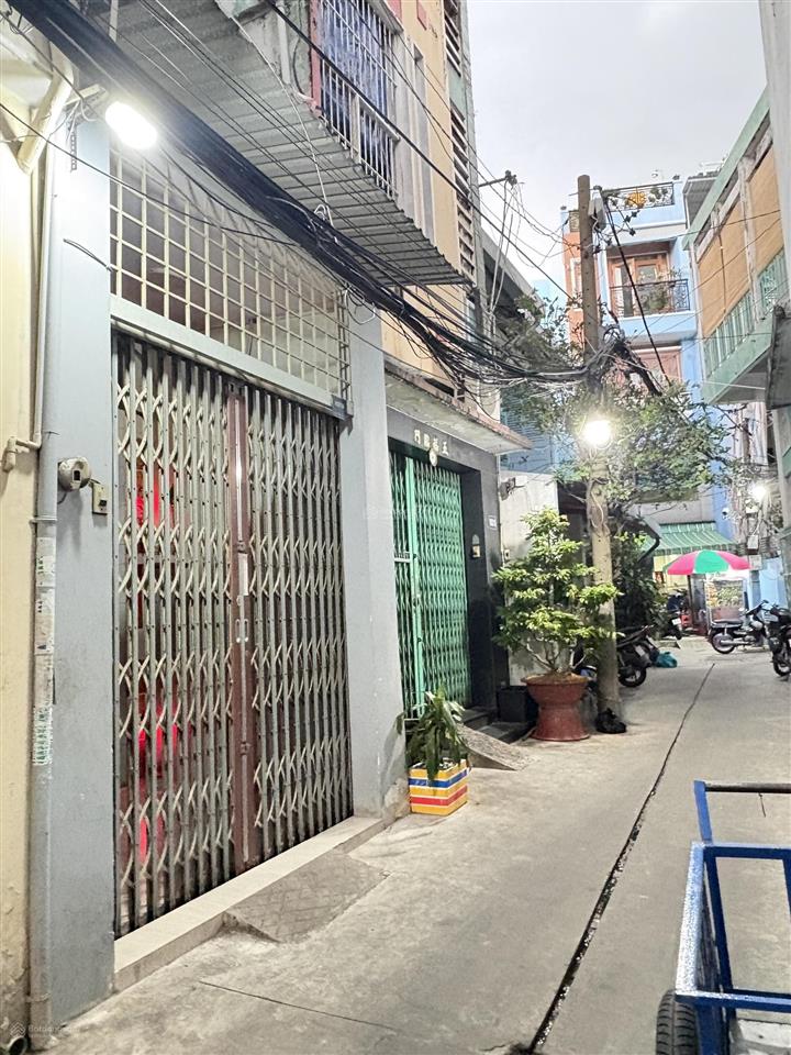 Nhà 3 tầng hẻm thông đường bình thới, sổ hồng riêng  nhỉnh 7 tỷ