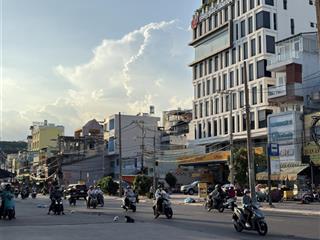 Đất đẹp tặng nhà  hxh cmt8  hiếm trong khu vực