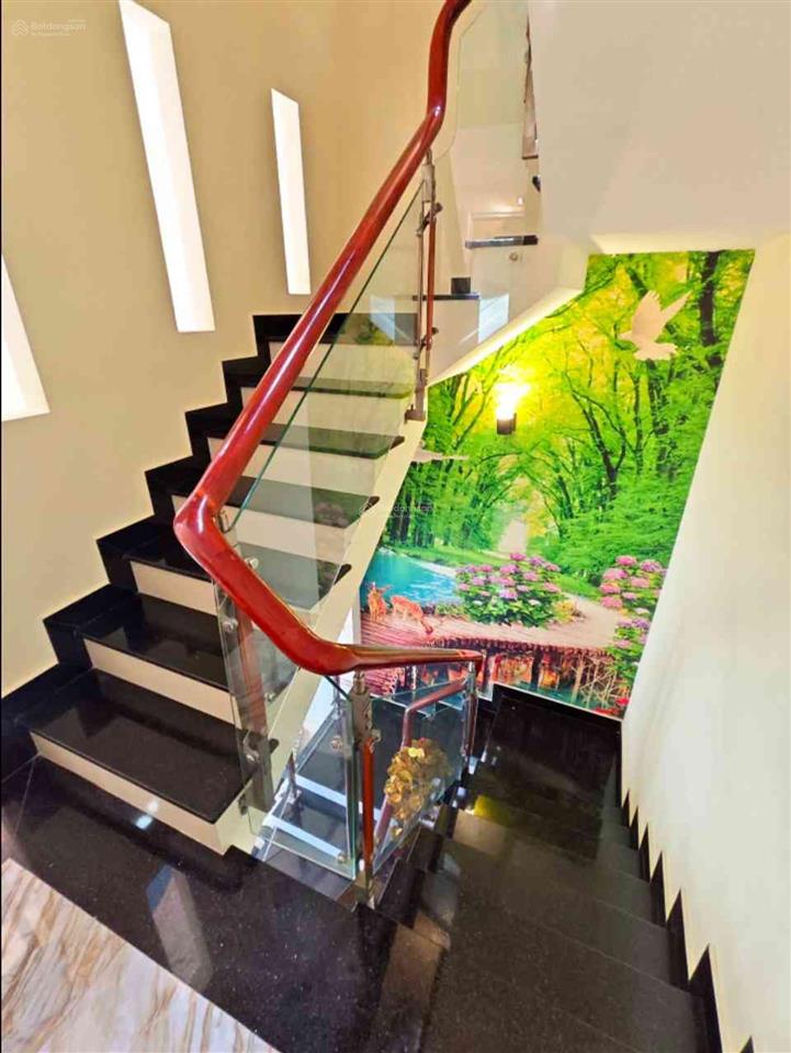 Cư xá đô thành  hẻm xe hơi  6 phòng ngủ  vừa ở và kết hợp cho thuê  giá chính chủ