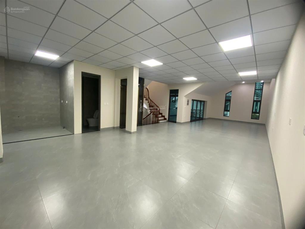 Chỉ 50 triệu/tháng  thuê được ngay bt nguyên căn khu geleximco hoàn thiện đẹp