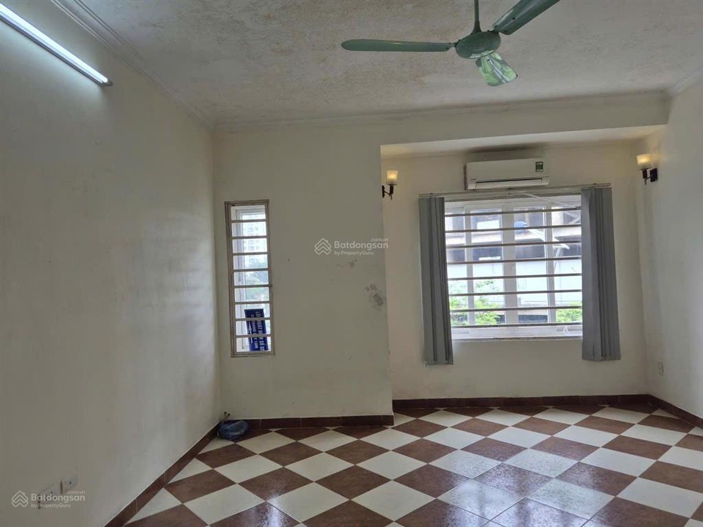 Cho thuê bt/lk geleximco nhà đẹp, rộng rãi,vào ở ngay làm vp,kd, ở,đều hợp giá tốt 2540tr/tháng