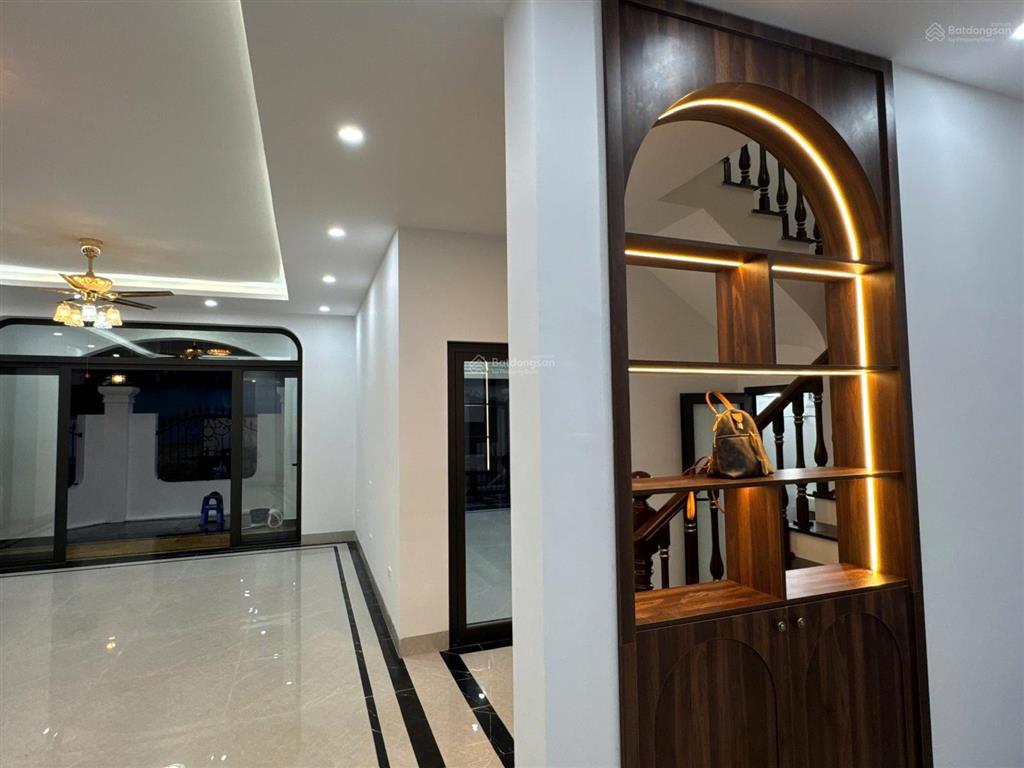 Hiếm! shop villa an khang 198m², 4 tầng, thang máy, giá chỉ 50 triệu/tháng