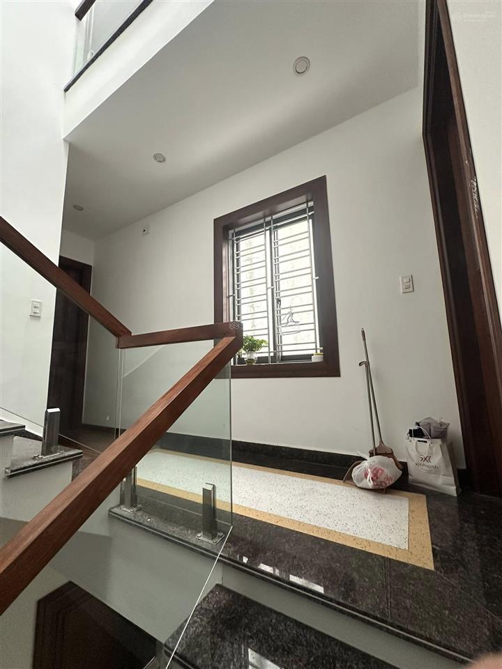 Bán nhà phố văn phú, giáp tt16, khu phân lô, vỉa hè, diện tích 56m 4 tầng dân xây, ô tô, giá 9,6 tỷ