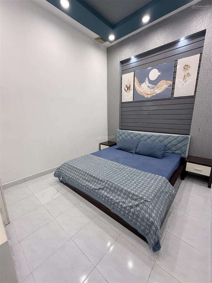 Hẻm xe hơi nhà đẹp ở ngay ngang 4m tặng nội thất cao cấp